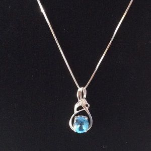 Blue topaz set